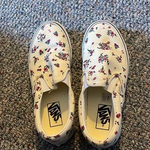 Size 8 women’s Vans